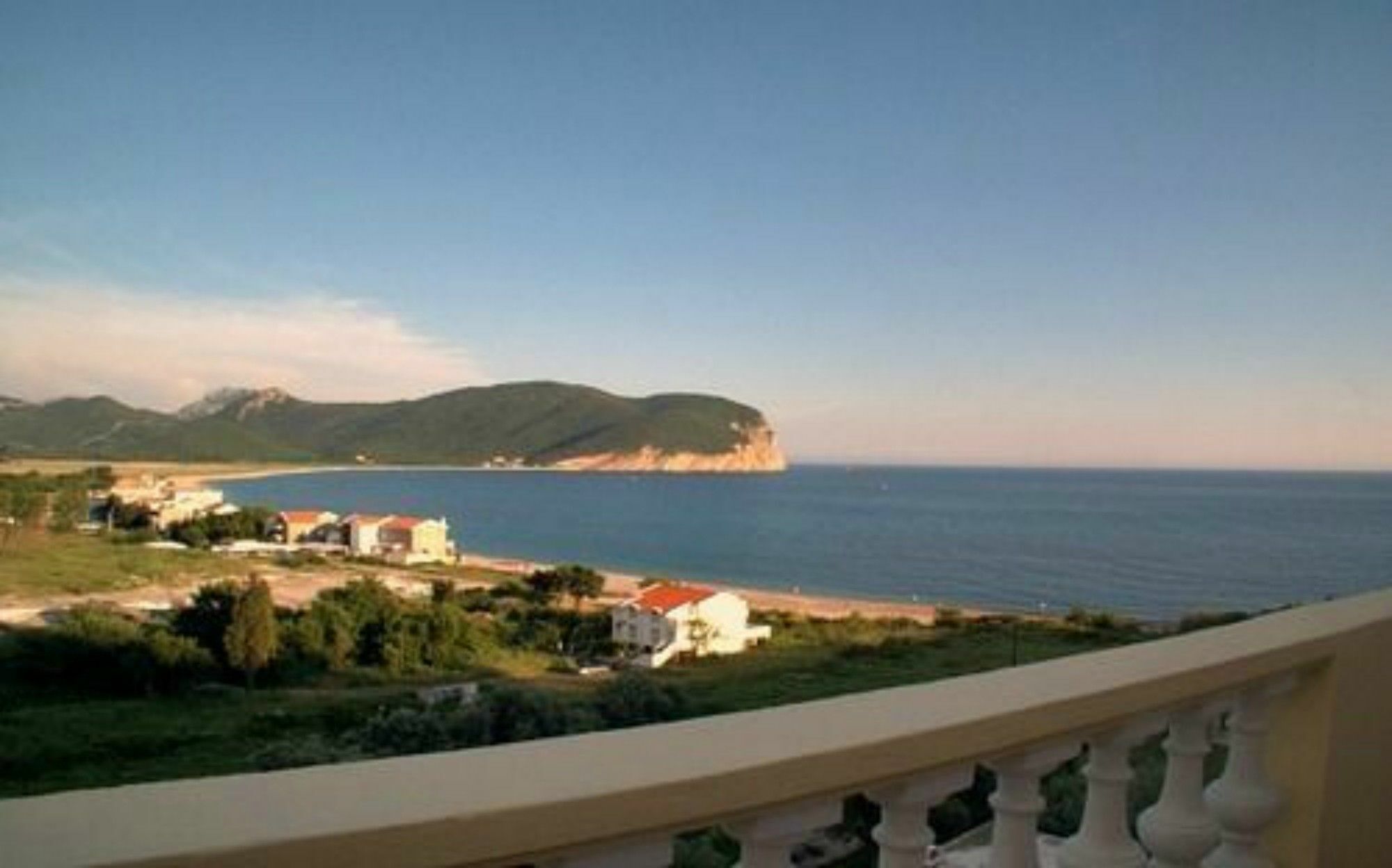 Castellamare Апартаменты Петровац
